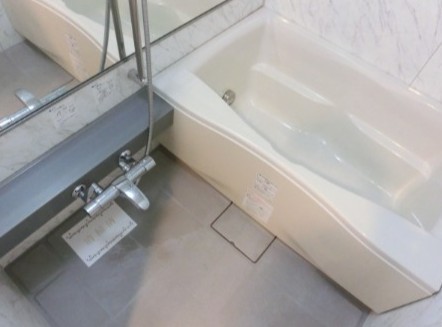 バス・シャワールーム