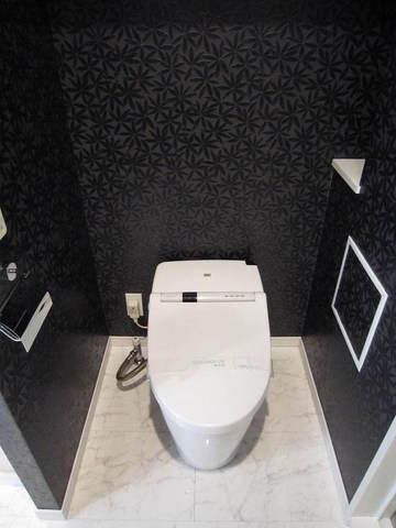 トイレ　★ウォシュレット付です　タンクレスタイプ★