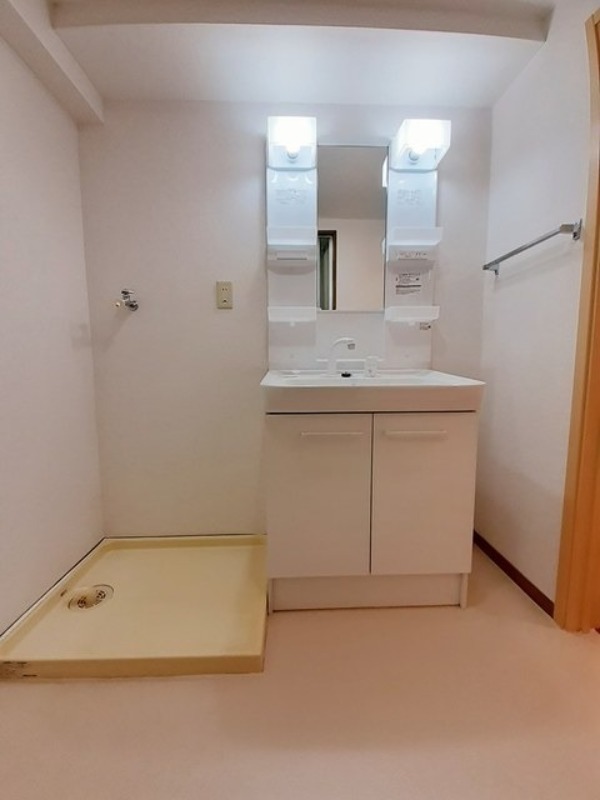 洗面設備　図面と現状に相違がある場合には現状を優先