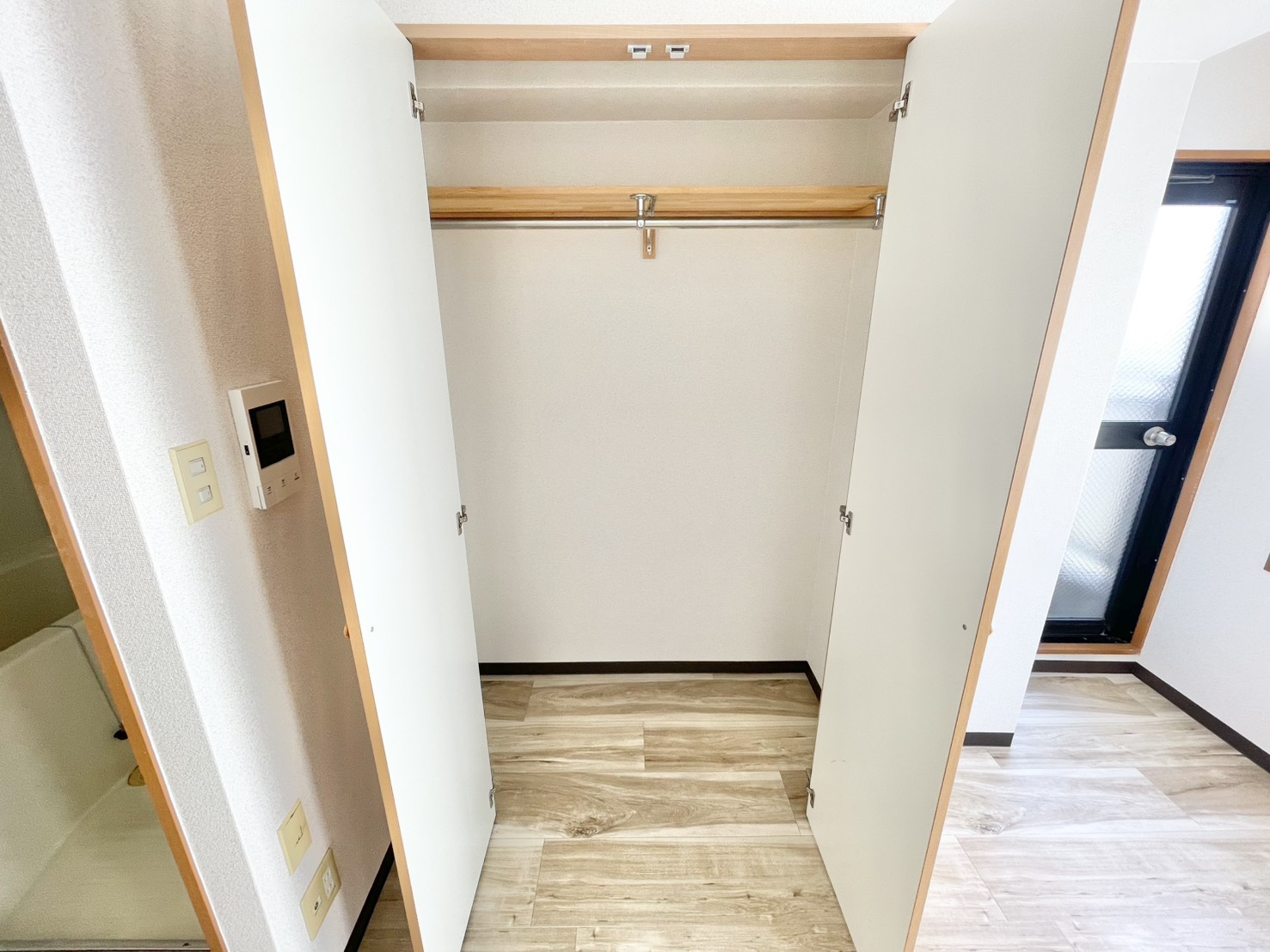 トイレ　内覧希望は管理会社の当店にお客様よりご連絡下さい！