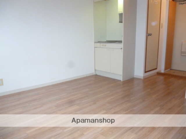 居室・リビング　内覧希望は管理会社の当店にお客様よりご連絡下さい！