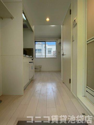 玄関　別号室イメージの為、現状を優先致します。