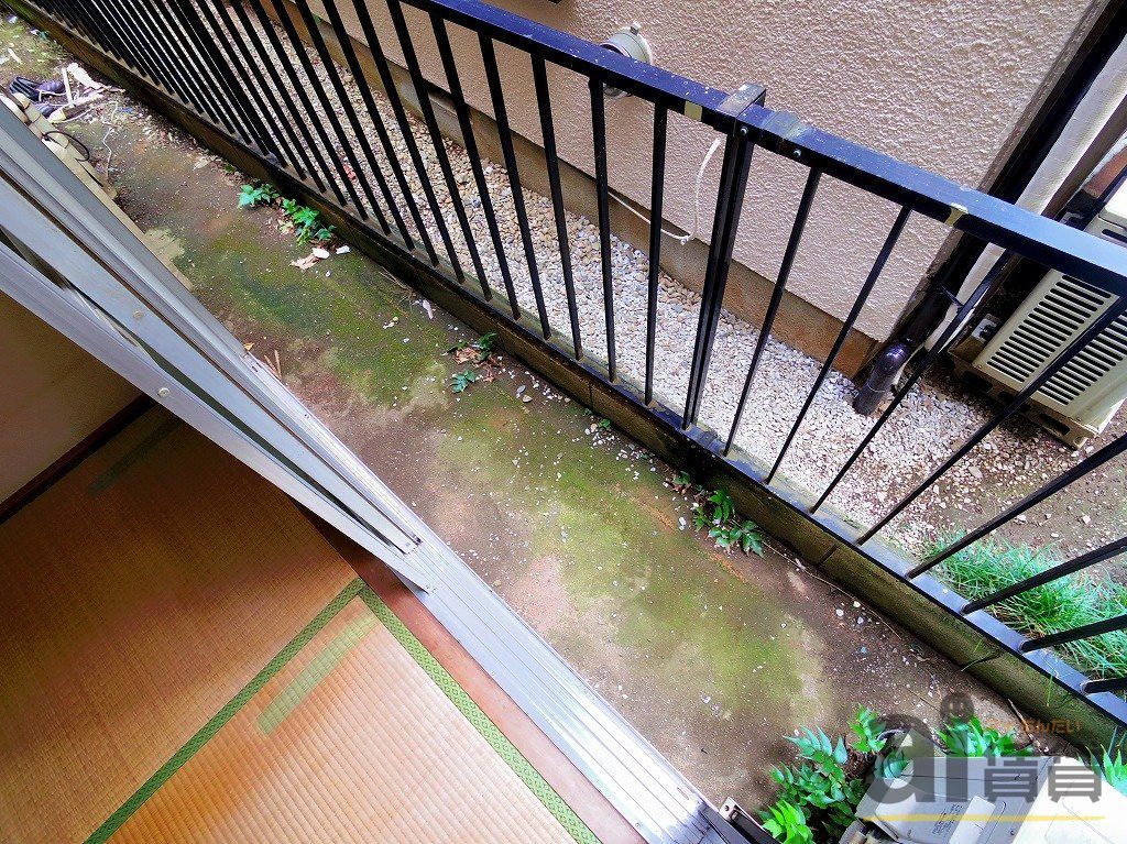 バルコニー　※同仕様写真