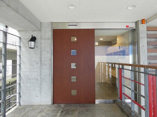 エントランス　エントランス