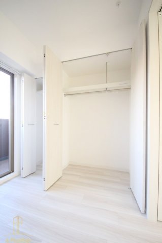 収納　サムティ福島Rufle