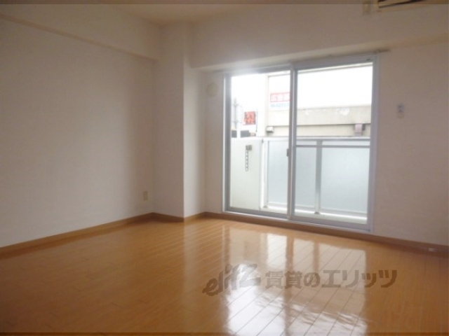 居室・リビング　洋室