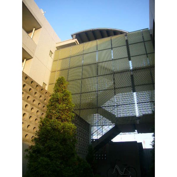 その他共有部分　デザイン性のある階段