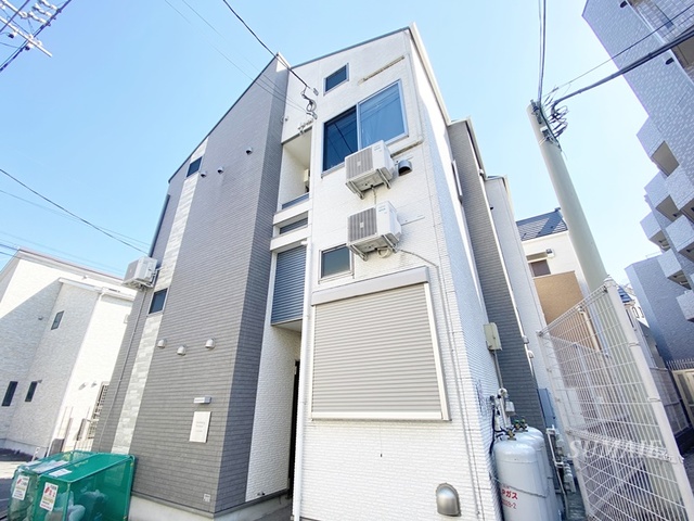 建物外観　おしゃれな外観です☆