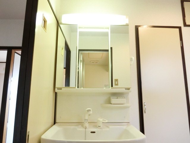 洗面設備　（イメージ）