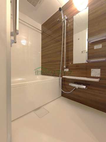 バス・シャワールーム　別部屋の参考写真です。