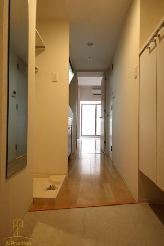 玄関　SERENiTE堺筋本町SUD