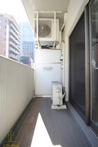 バルコニー　SERENiTE堺筋本町SUD