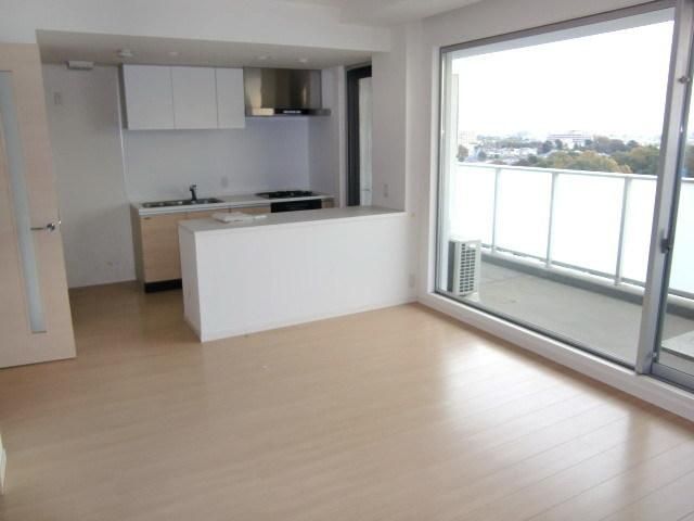 居室・リビング　★カウンターキッチンの広々ＬＤＫです★