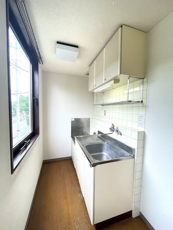 キッチン　キッチン収納あり