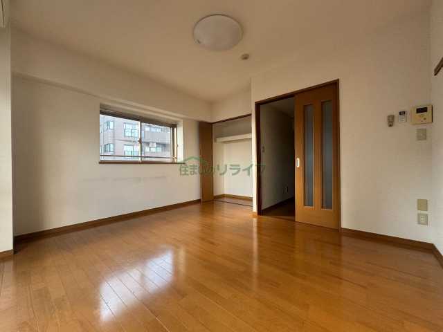 居室・リビング　別部屋参考写真