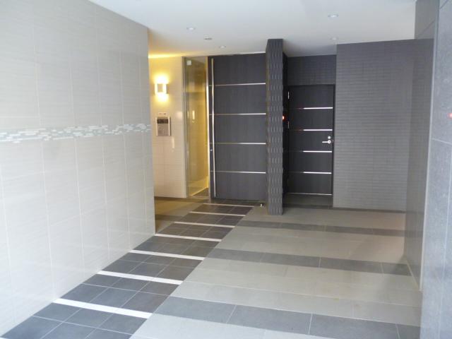 エントランス　エントランス