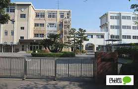 中学校　静岡市立清水第四中学校（中学校）まで767m