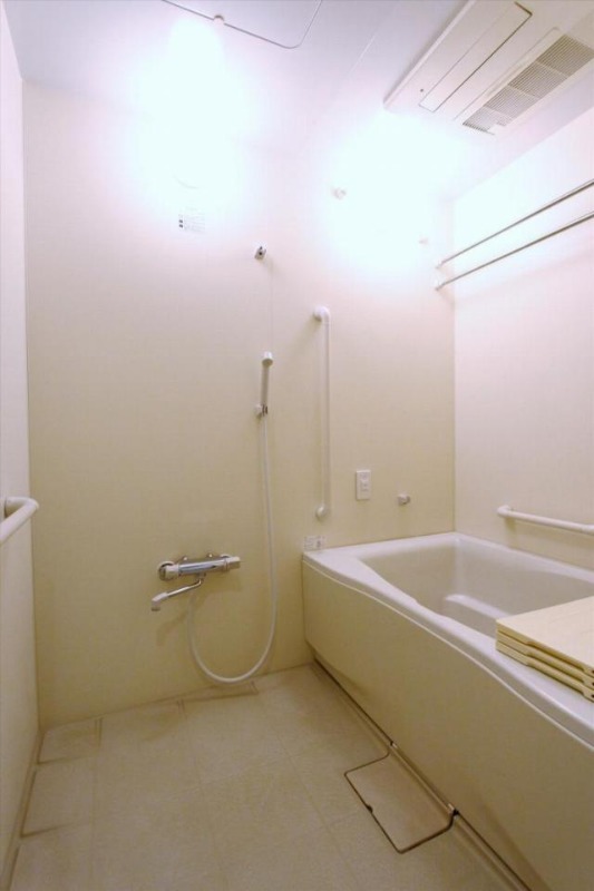 バス・シャワールーム　お風呂です♪