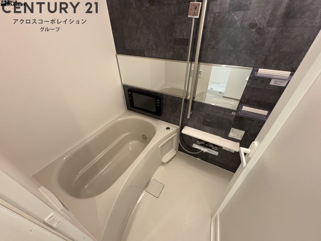 バス・シャワールーム　浴室乾燥・追い炊き機能付きのバスルーム♪