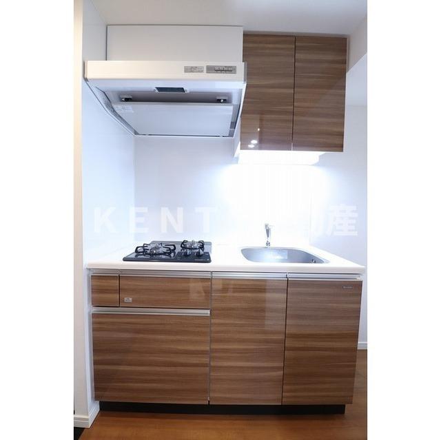 キッチン　コンパクトなキッチンで掃除もラクラク