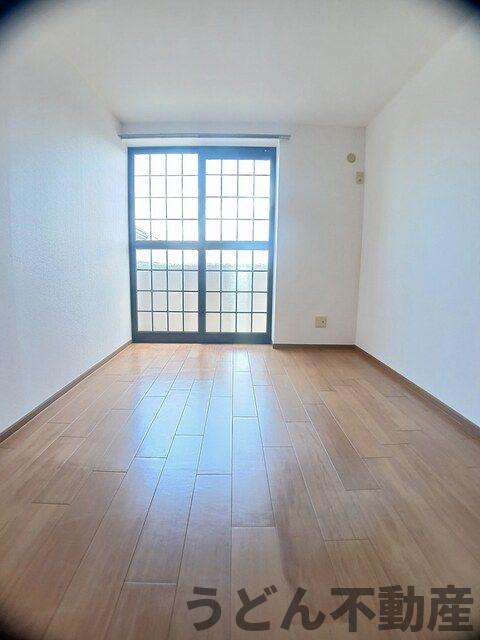 居室・リビング　うどん県のお部屋探しはうどん不動産へ うどんちゃんとLINE