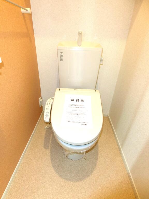 トイレ　同型物件の写真です