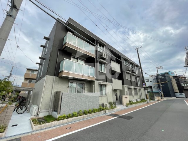 建物外観　グランジュテII　外観