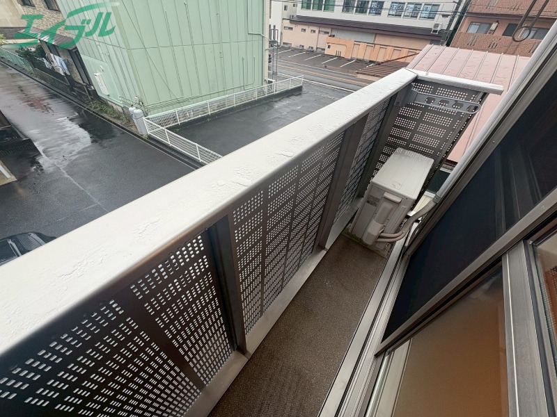 バルコニー　別部屋参考写真です