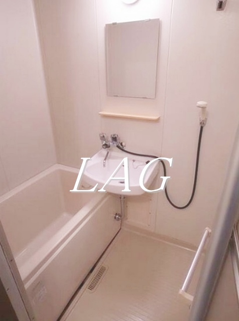 バス・シャワールーム　お風呂です。