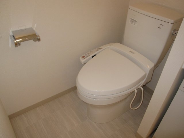 トイレ　参考写真