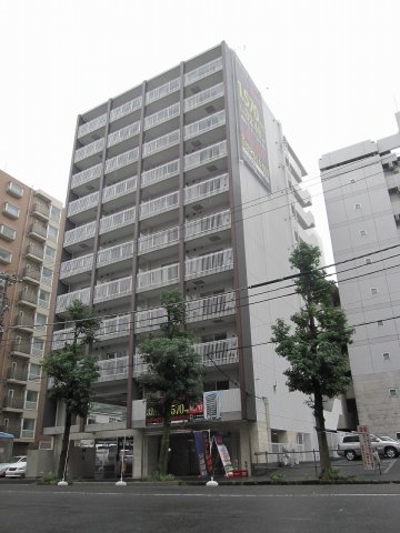 建物外観　「新横浜駅徒歩圏内のマンションです」