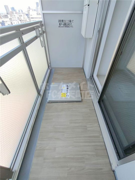 バルコニー　バルコニーで洗濯物が干せます