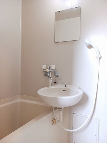 バス・シャワールーム　日々の疲れを癒すお風呂付です