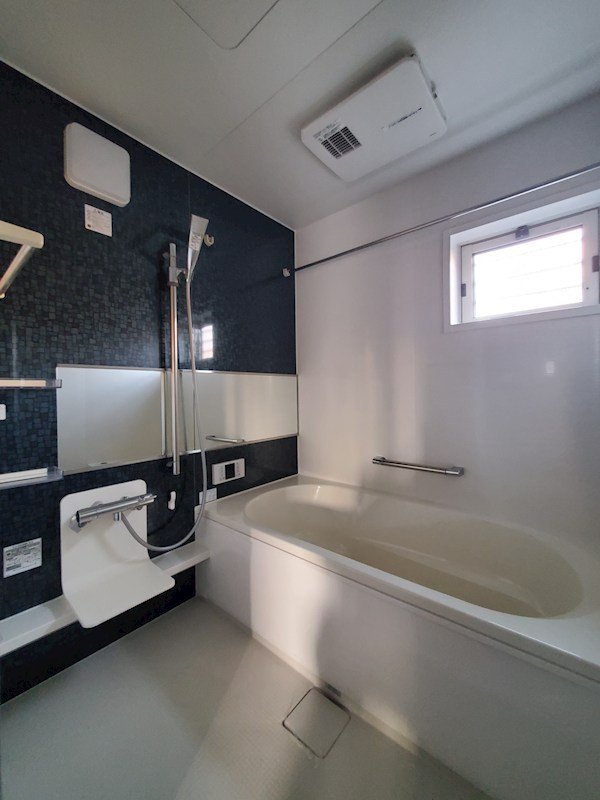 バス・シャワールーム　同仕様写真