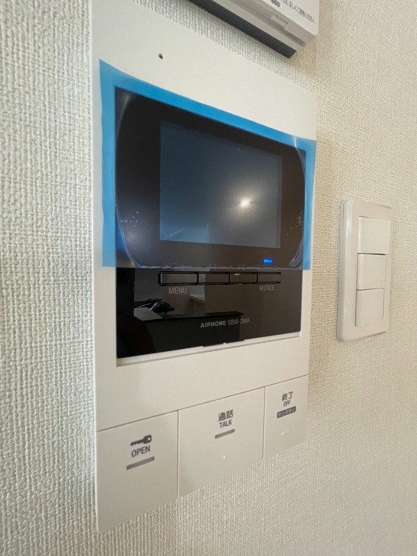 セキュリティ　安心のカメラ付きインターホン♪