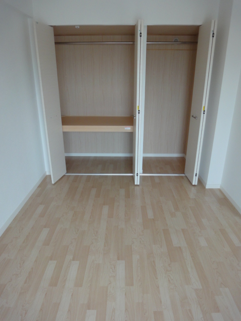 収納　※写真は２号タイプ（３号反転）、現状優先