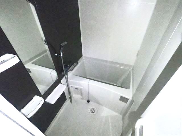 バス・シャワールーム　広くて綺麗な浴室で疲れを癒して下さい