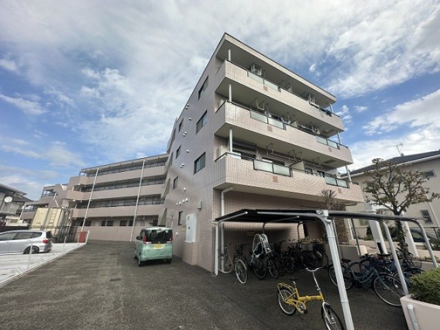 建物外観　東急東横線「綱島」駅まで徒歩10分！グリーンライン「日吉本町