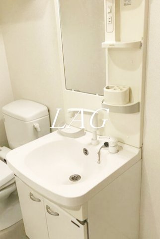 洗面設備　独立洗面台です。