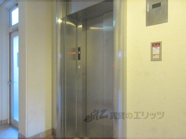その他　エレベーター