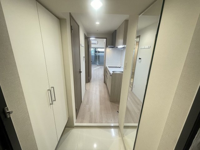 玄関　収納もある玄関です