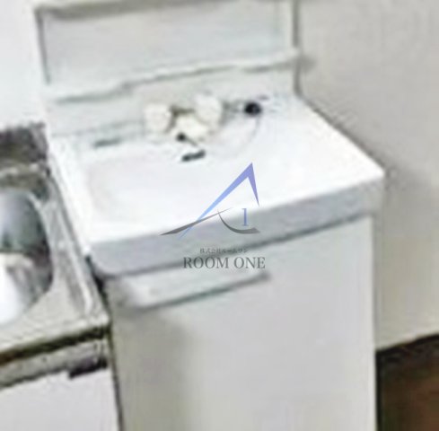 洗面設備　独立洗面台です。