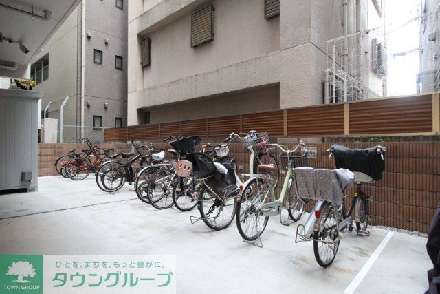 駐車場　駐輪場