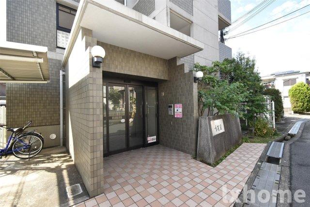 エントランス　毎日通るエントランスはこのようになっています
