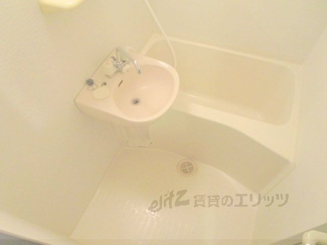 バス・シャワールーム　風呂