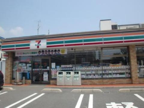 その他　セブンイレブン茨木中穂積2丁目店（その他）まで137m