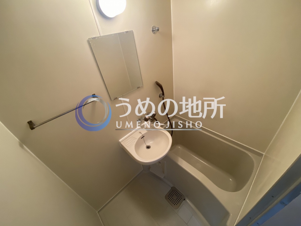 バス・シャワールーム　浴室