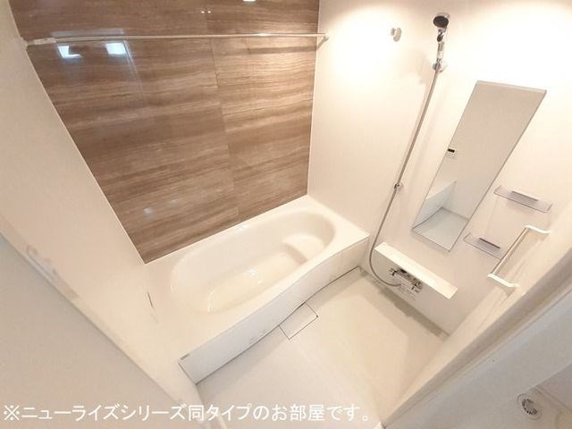 バス・シャワールーム　※同タイプのお部屋の画像になります。