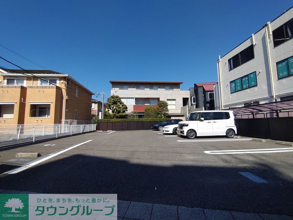駐車場　駐車場