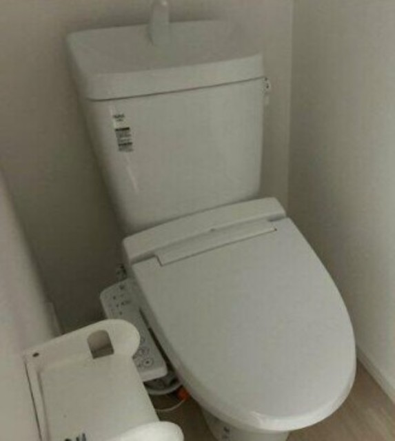 トイレ　イメージ参考写真